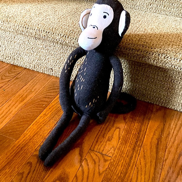 Soft toy monkey. 🐒 only used for decor. - Picture 4 of 5